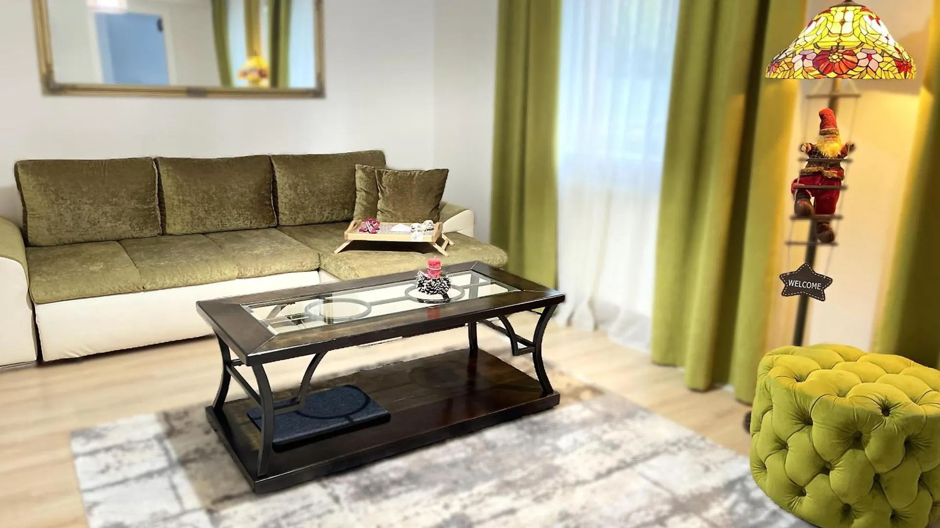 Jsn House - Private Parking & Premium Services Bucharest 0*,