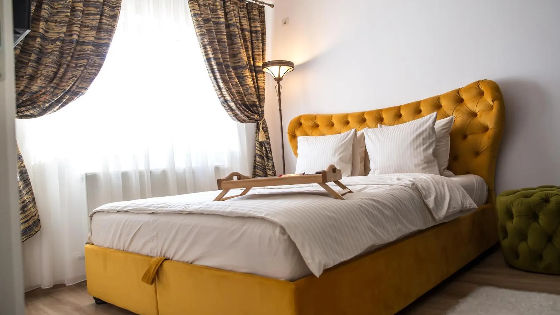 Apartment Jsn House - Private Parking & Premium Services Bucharest Romania