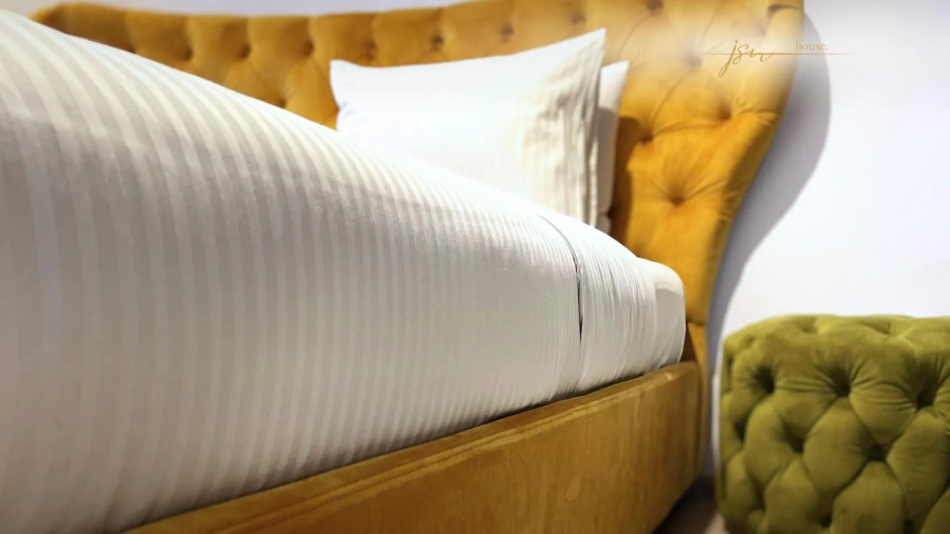 Jsn House - Private Parking & Premium Services Bukurešť Apartmán