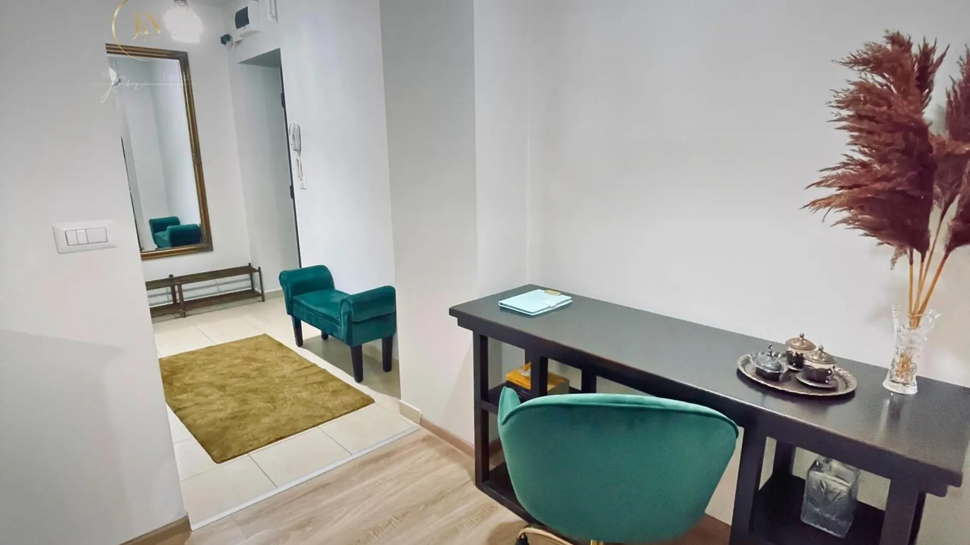 Jsn House - Private Parking & Premium Services 布加勒斯特